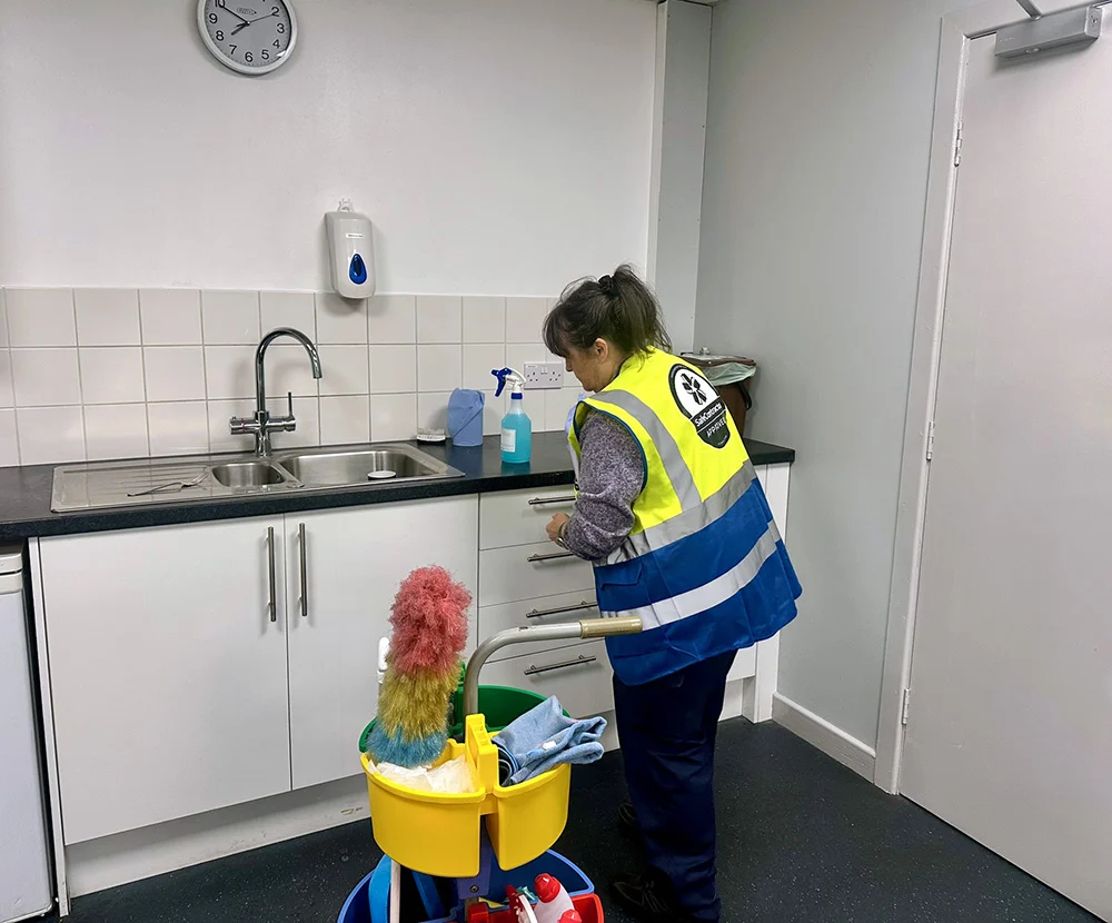 Office cleaning services Office Cleaning Services